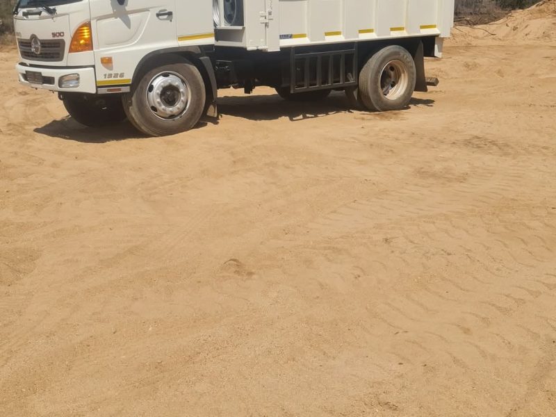 MPJ bricks and sand supply