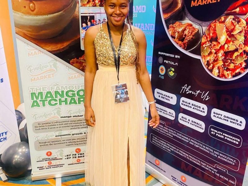 FUUFUU ATCHAR&EGGS MARKET