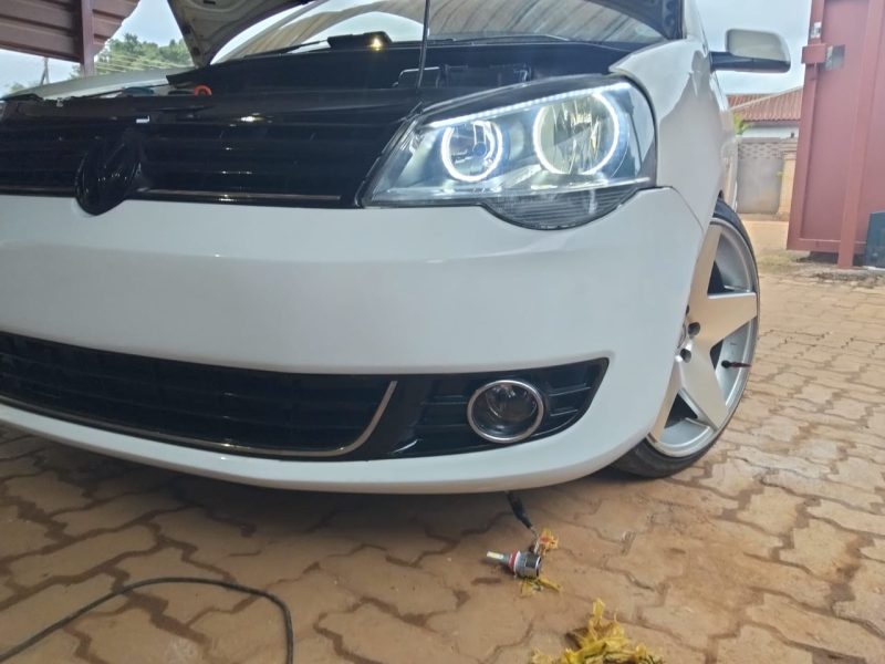 CHOCKS AUTOMOTIVES