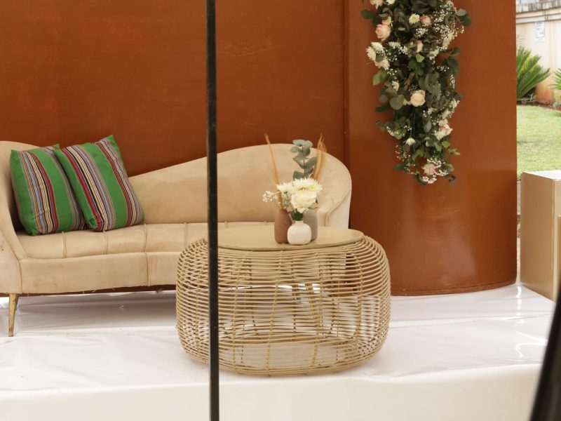 DOLLIE'S DECOR EVENTS AND HIRING